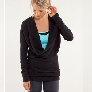 Lululemon Serenity Sweater Wrap
Heathered Black / Coal  sz 6